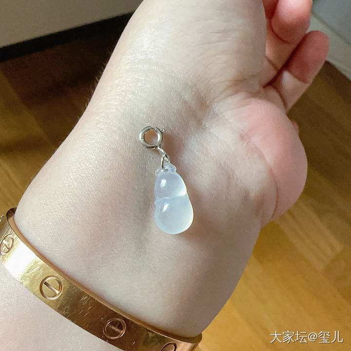 翡翠便宜出_翡翠