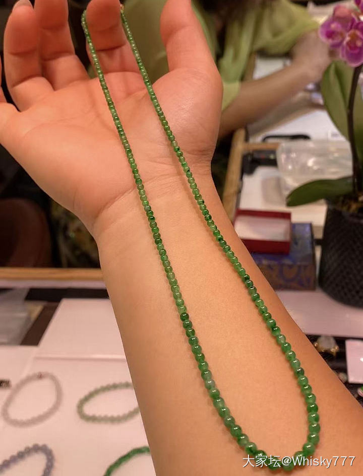 圈了问哈_翡翠