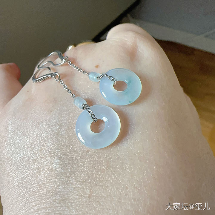 国庆快乐，翡翠小件便宜出，只剩4件_翡翠
