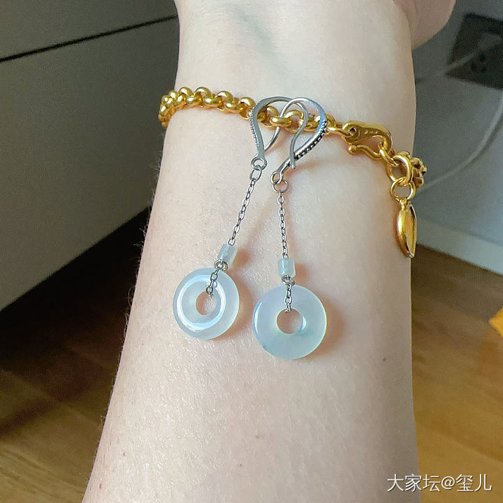 国庆快乐，翡翠小件便宜出，只剩4件_翡翠