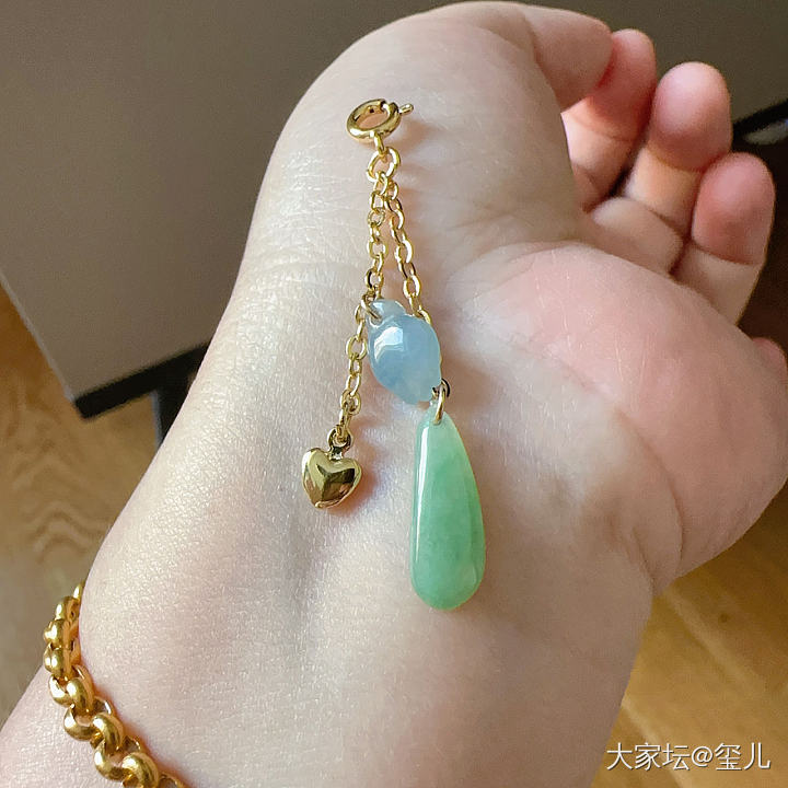 国庆快乐，翡翠小件便宜出，只剩4件_翡翠