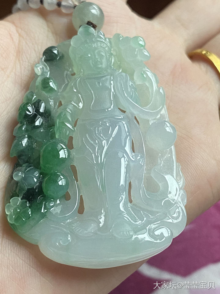 工雕翡翠绿度母_翡翠