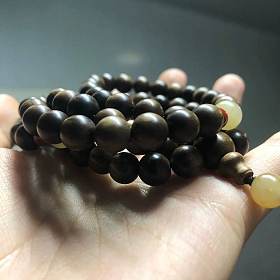 阴沉。极品。黑肉。沉水。8mm22颗。
