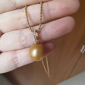 小百出高品质18K南洋金珠吊坠