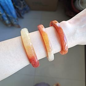 佘太翠草莓酱手镯