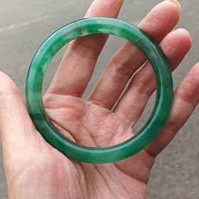天然非洲翠镯子