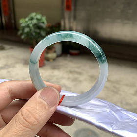 水墨蓝花彩翡翠手镯