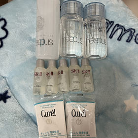 爽肤水洗发水护发精油沐浴露