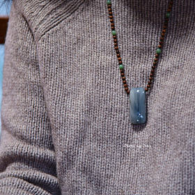 大块头的青花牌