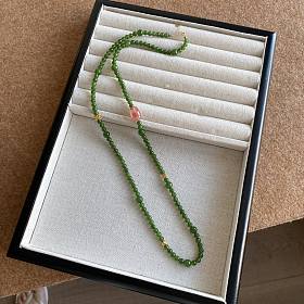 鹅绒服碧玉和田项链