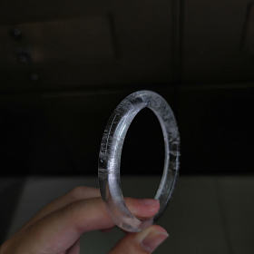 网红冰川意境白水晶手镯