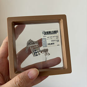 摆摊出全新周大福 楼下更新