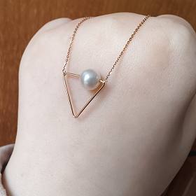 全新全套六福珠宝18K玫瑰金珍珠项链