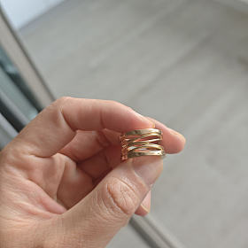 克价918出宝格丽正品镂空弹簧戒指