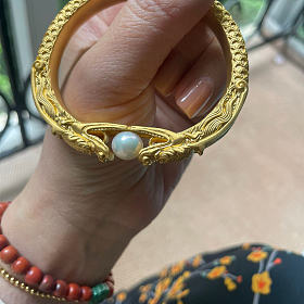 握拉菲，周大福等