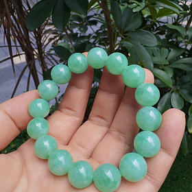 12.5mm苹果绿手串