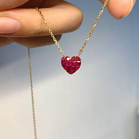 18k金无边镶嵌红宝石吊坠