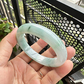 冰糯种绿花翡翠手镯54.5mm