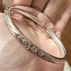 大盘价出个银镯