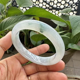 冰种飘花带紫色翡翠手镯59mm