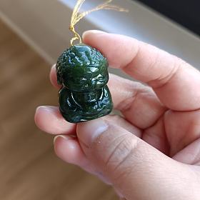 出碧玉宝宝佛