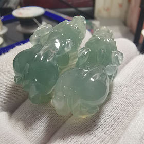 大亏出立体冰貔貅吊坠