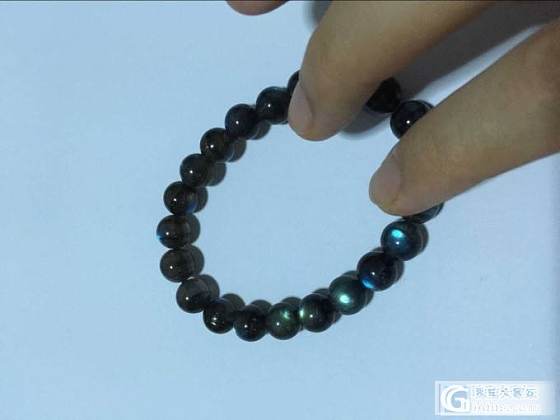 先开小件的仓： 珊瑚枝子、耳钉、美人头、翡翠孔雀牌、碧玉鱼吊坠、翡翠红辣椒白菜价_珠宝