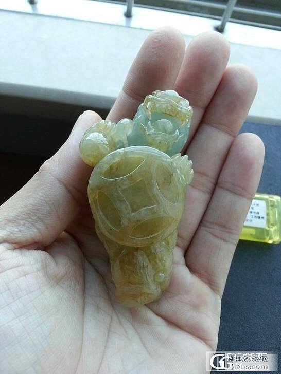 求助大家买哪个 牌子和把件 求选择_翡翠