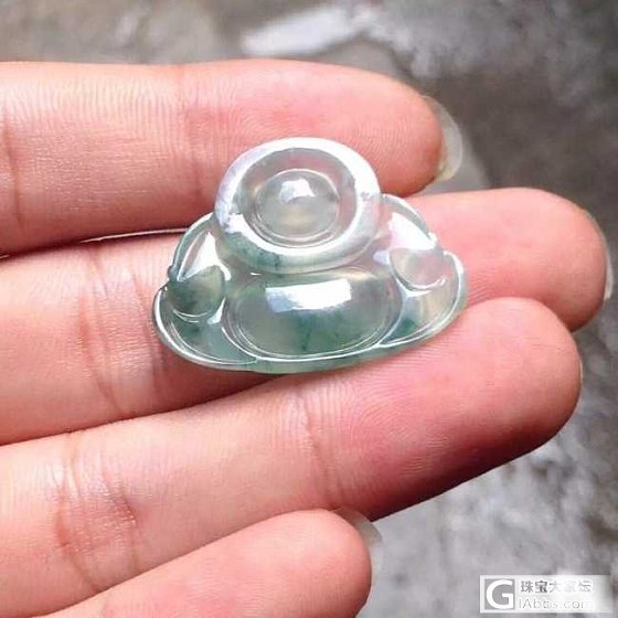 飘花坐佛。_翡翠