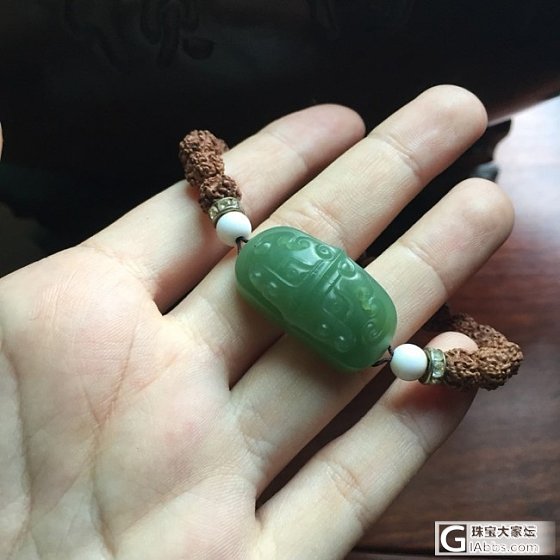冰种吊坠们出了，平安扣，如意，福瓜啥的~附带一个碧玉手牌_翡翠