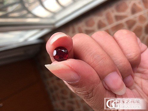 最近收的一颗不太成功的红尖晶_刻面宝石尖晶石