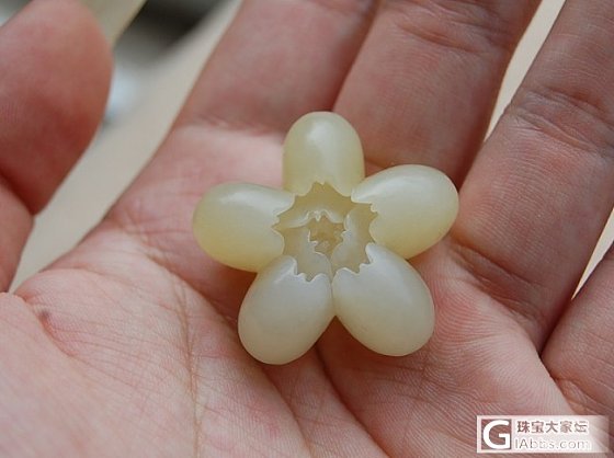 ~~精美甜糖雪莲花~~_传统玉石