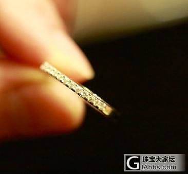 心血来潮入了一枚小排戒_钻石