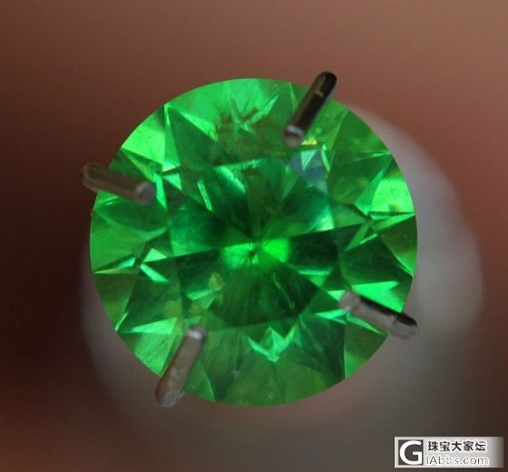 只发图不说话_刻面宝石翠榴石