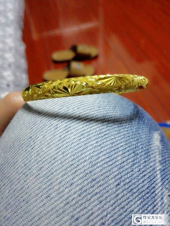 为结婚准备的~~补上昨天的手镯图~嚯嚯嚯  补上订婚照一张_手镯项链耳钉戒指金