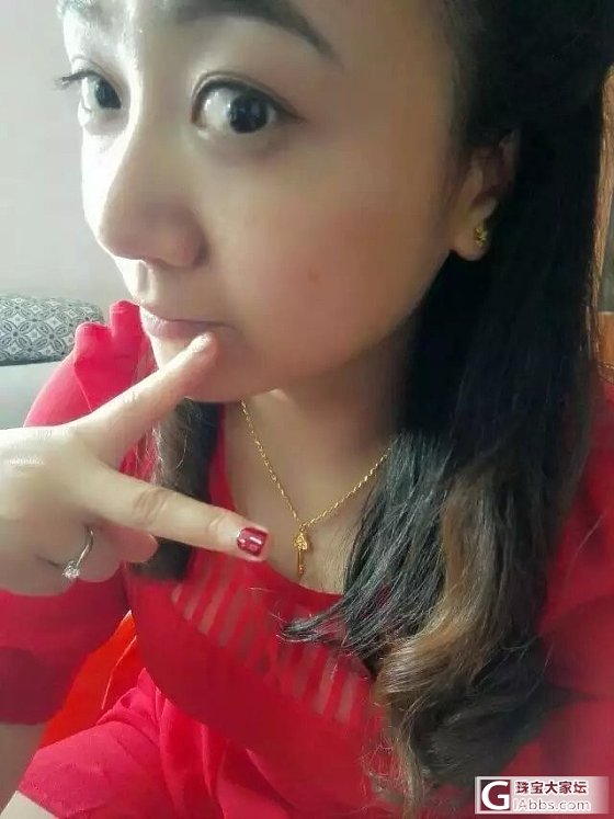为结婚准备的~~补上昨天的手镯图~嚯嚯嚯  补上订婚照一张_手镯项链耳钉戒指金