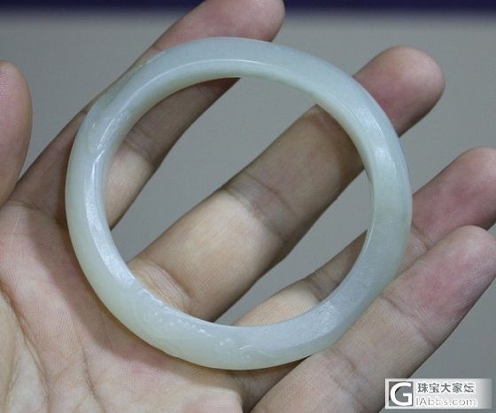 和田白玉【玉友园】特价随型天然圈皮籽镯------39克内径53.5克_玉石