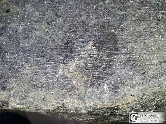 大哥高手帮忙分析下这个料子~值得解不？_半成品翡翠