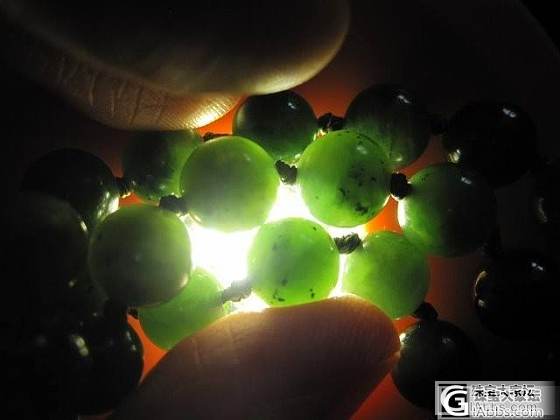请教：碧玉有这种颜色的吗？这种颜色能算碧玉吗？_碧玉