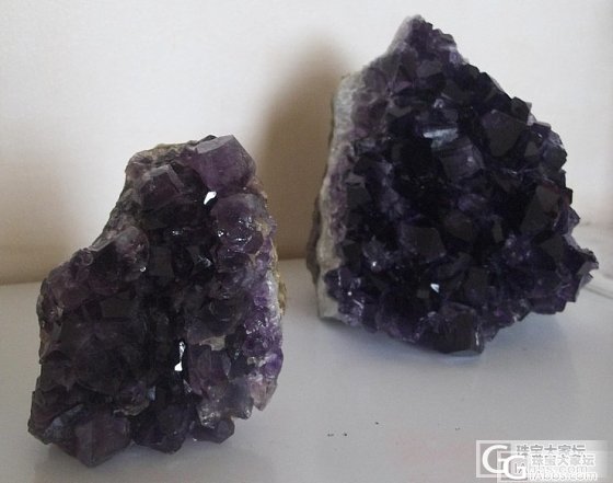 给大家看两块乌拉圭紫晶石块，相机不给力_水晶