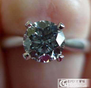 又一枚小钻戒上图喽！_钻石
