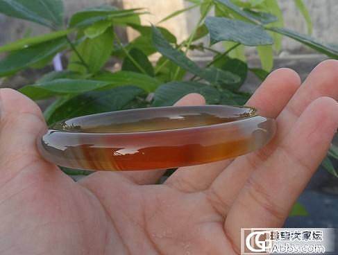 请教，这款红玛瑙镯子是原色的吗_玛瑙