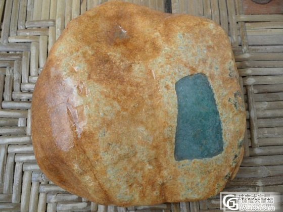 一块打木砍小料子_半成品翡翠