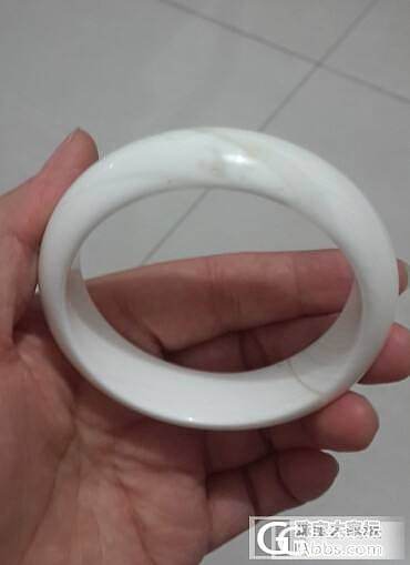 这是咩这是咩？？？箱子里翻出来哒~~_手镯珠宝