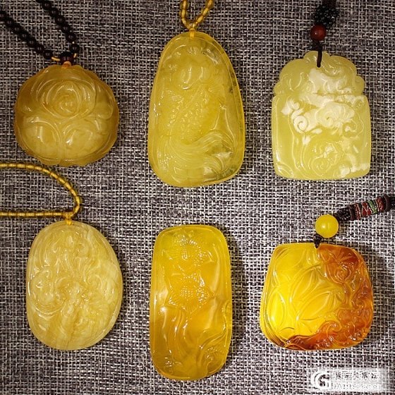 臻琥珀蜜蜡工坊蜜蜡雕刻新品鉴赏_蜜蜡