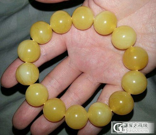 朋友的蜜蜡大手串_蜜蜡