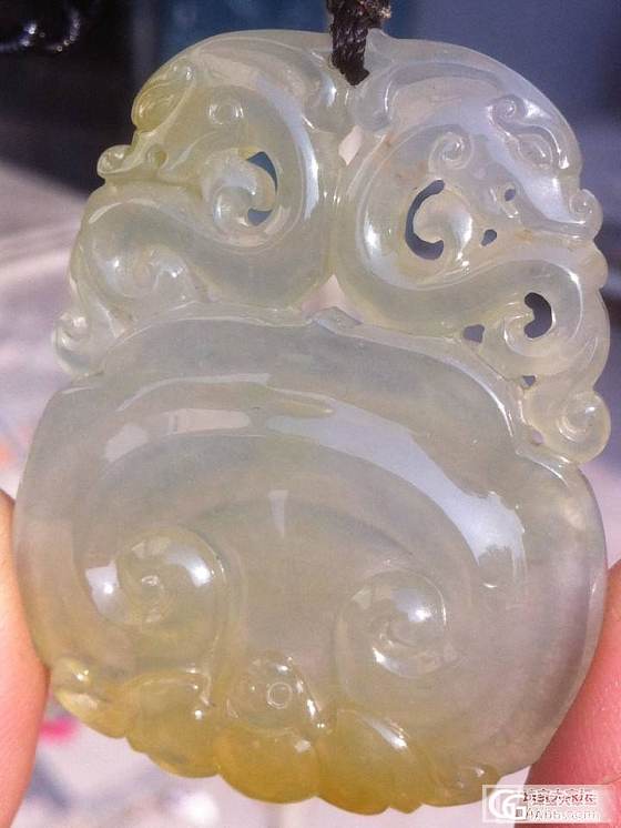 各位大师推荐一下上手那个，大概什么价位，菜鸟不懂，先谢谢了，_翡翠