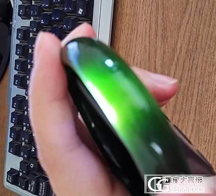 和田玉碧玉手镯 俄料 菠菜绿53 增加打灯照_玉石