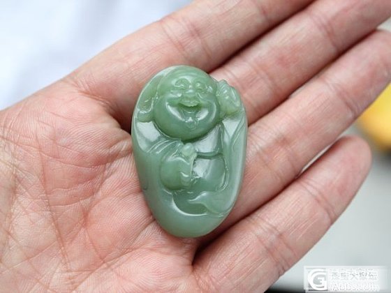 再发两块俄碧，请大家帮忙看看，哪块好？多少可入？_碧玉
