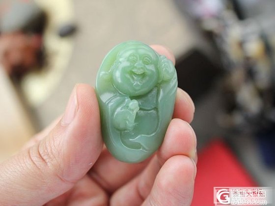 再发两块俄碧，请大家帮忙看看，哪块好？多少可入？_碧玉